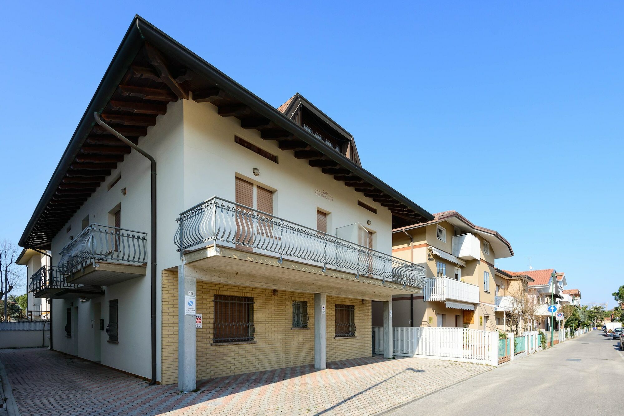 Casa Guglielmo E Anna Βίλα Λινιάνο Σαμπιαντόρο Εξωτερικό φωτογραφία